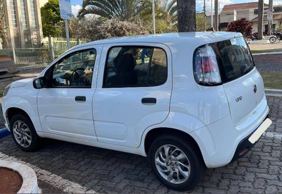 FIAT UNO 1.0 FIRE FLEX ATTRACTIVE MANUAL